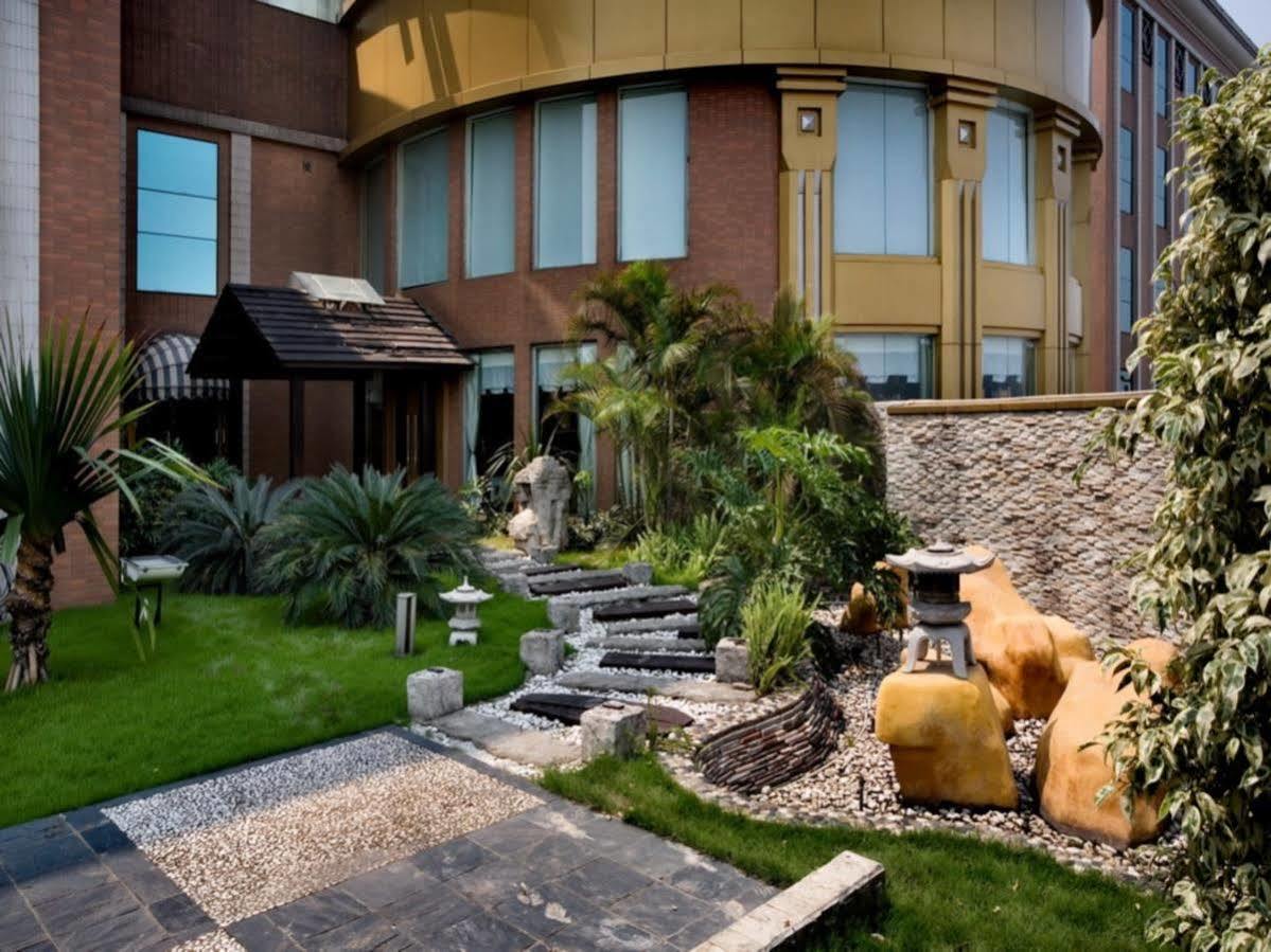 City Hotel Foshan Zewnętrze zdjęcie